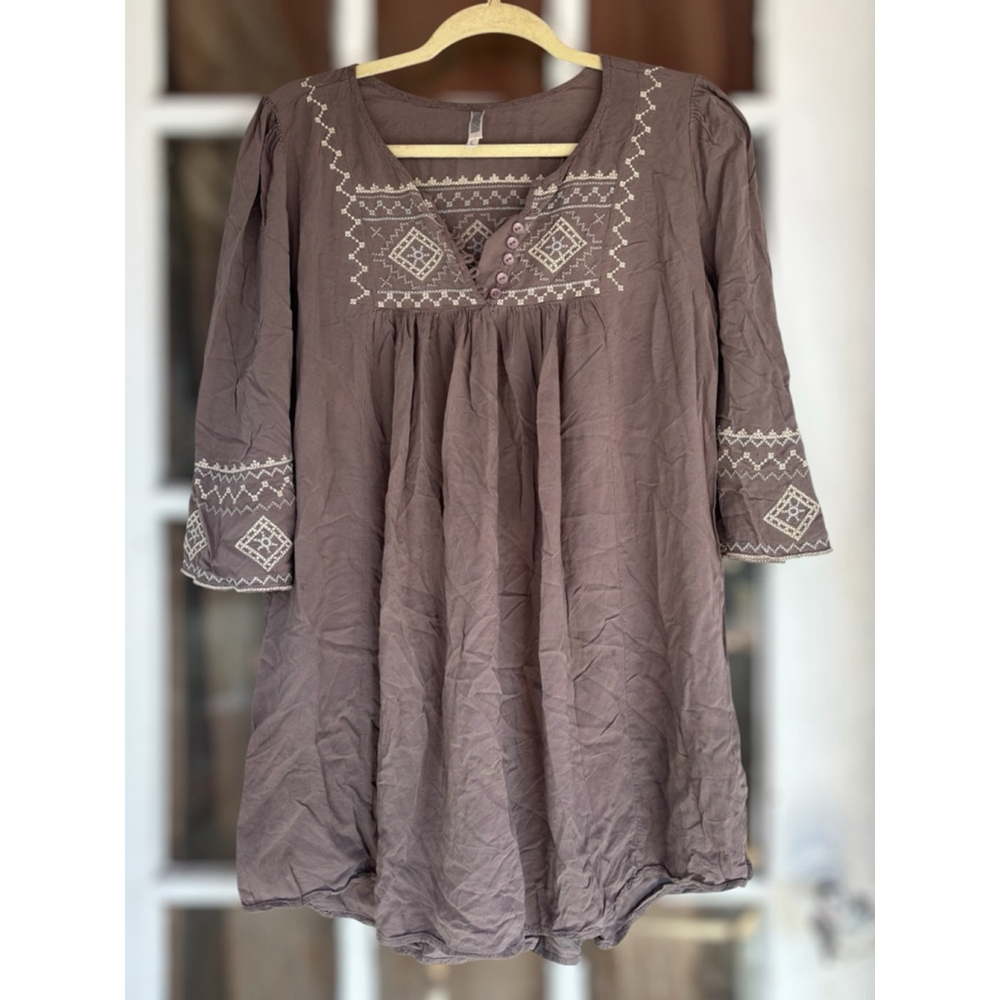 Monoreno Women's Large Brown Southwestern Embroidered Peasant Boho Tunic Top - Picture 13 of 14